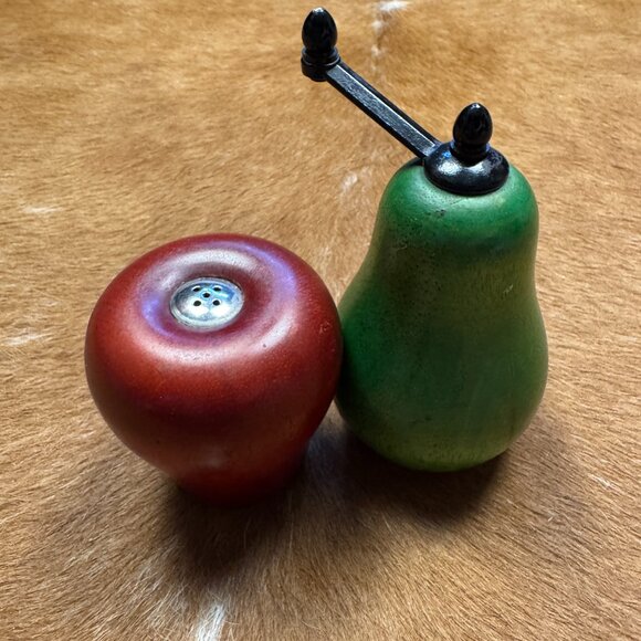 Vintage Wooden Pear & Apple Salt and Pepper Shaker Set | Mid Century Modern - Picture 6 of 7